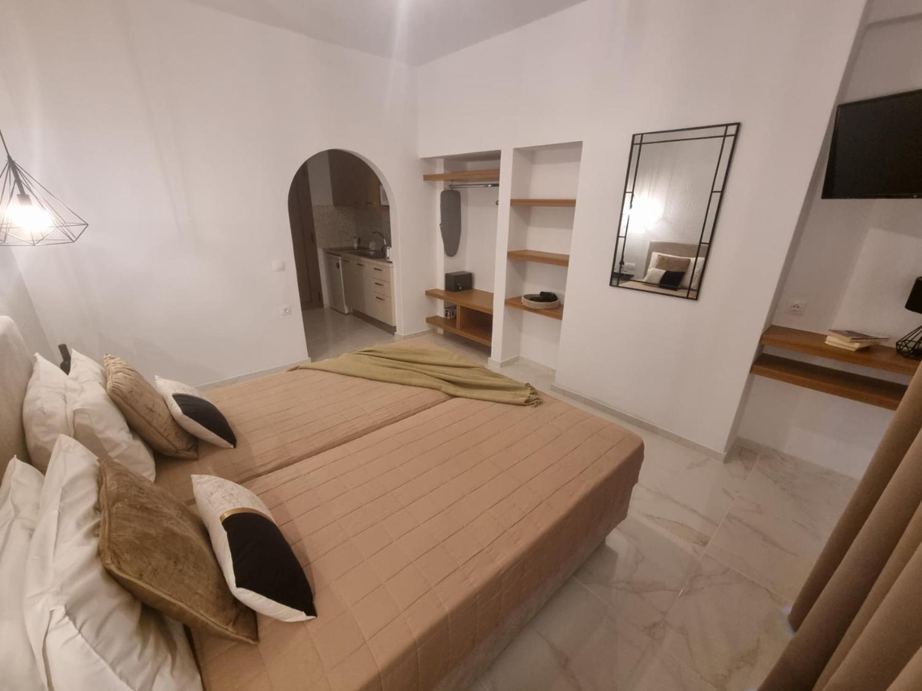 Olive Grove View Apartment Skiathos Town Bagian luar foto
