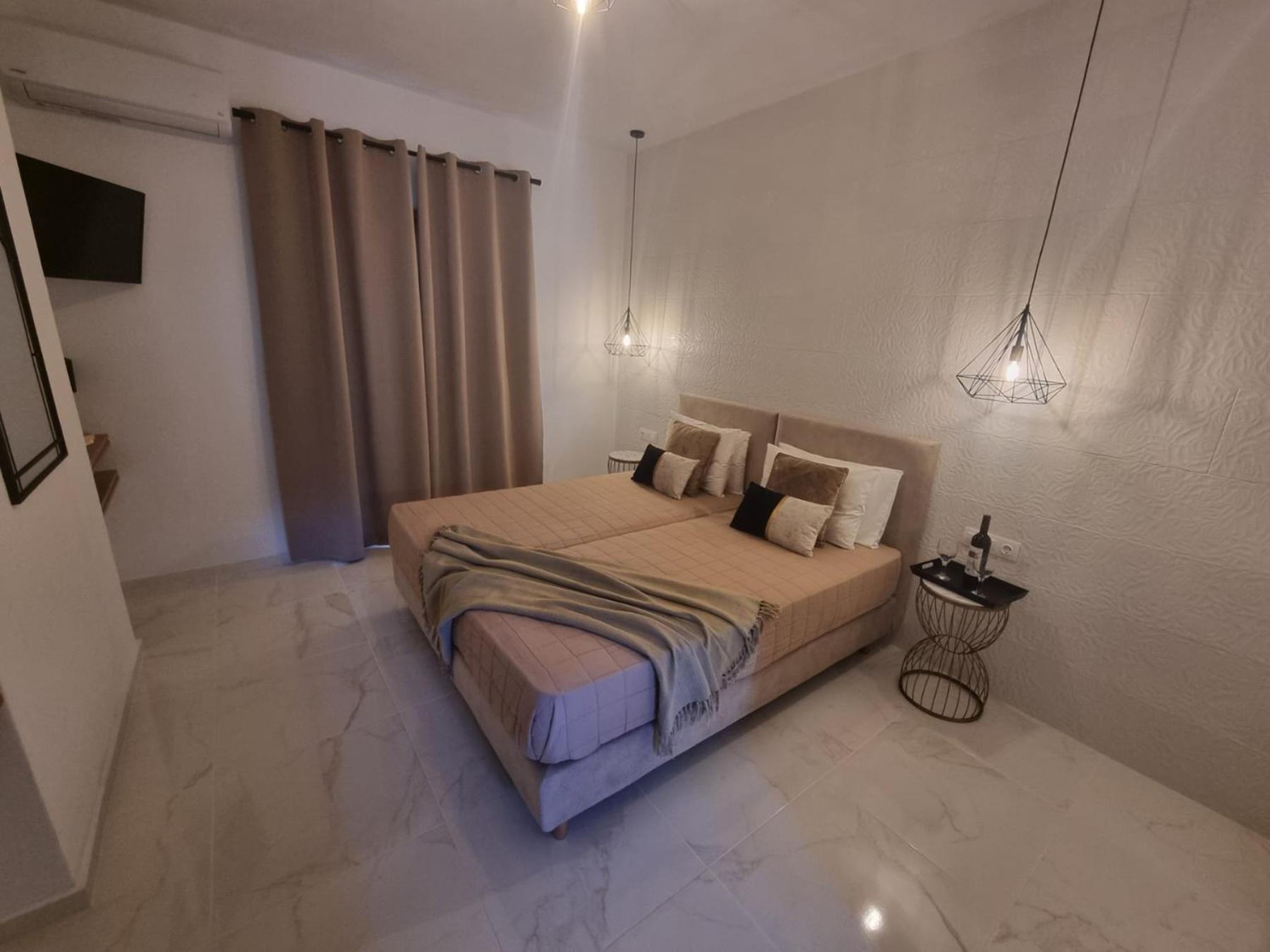 Olive Grove View Apartment Skiathos Town Bagian luar foto