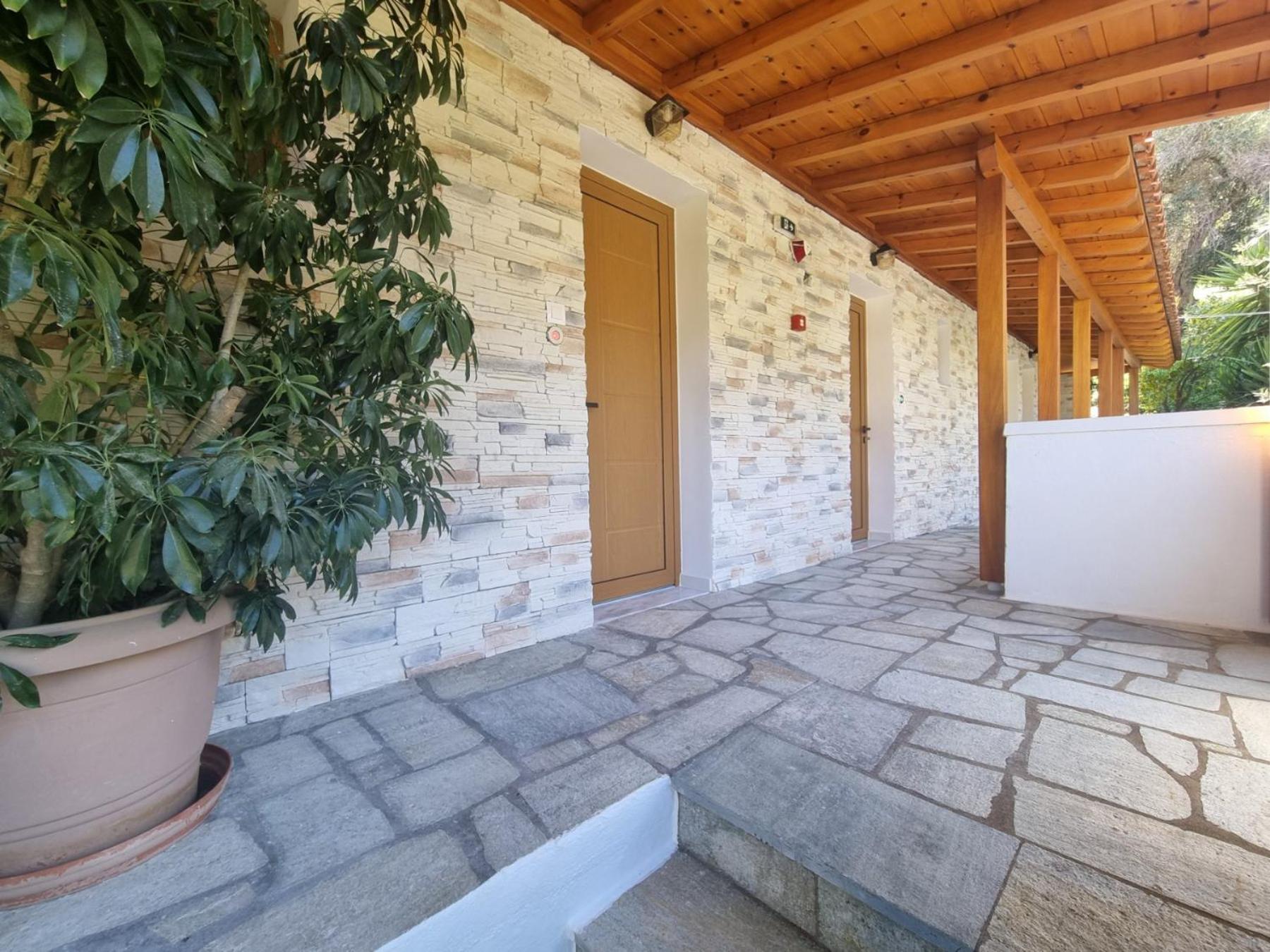 Olive Grove View Apartment Skiathos Town Bagian luar foto